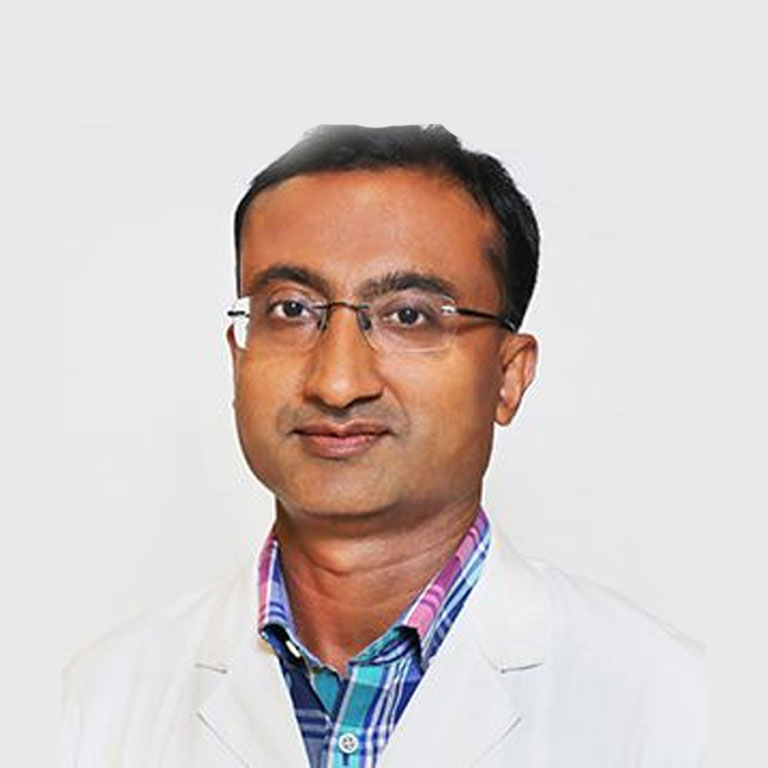 Dr. Nikhil Pal - Renowned Ophthalmologist in Delhi - Safartibbi